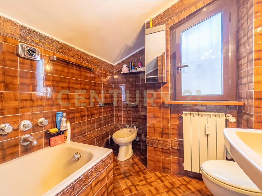 Immagine 47 di Attico in vendita  in Viale Cortina d'Ampezzo 199 a Roma