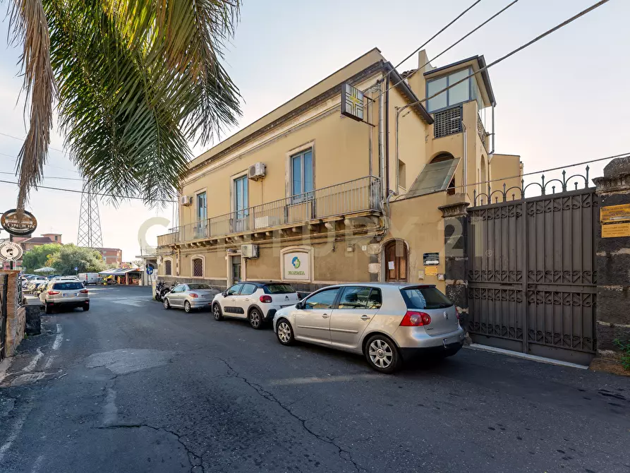Immagine 2 di Ufficio in vendita  in Stradale Cravone 3 a Catania