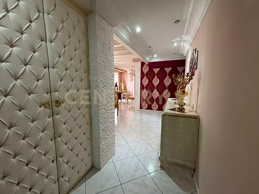 Immagine 41 di Pentalocale in vendita  in Via Giuseppe Basile 2 a Agrigento