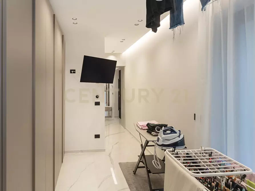 Immagine 63 di Villa in vendita  in Via Sant' Andrea 8 a Catania