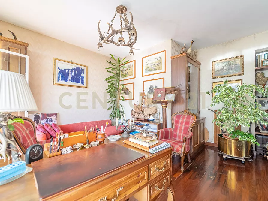 Immagine 18 di Attico in vendita  in Viale Cortina d'Ampezzo 199 a Roma