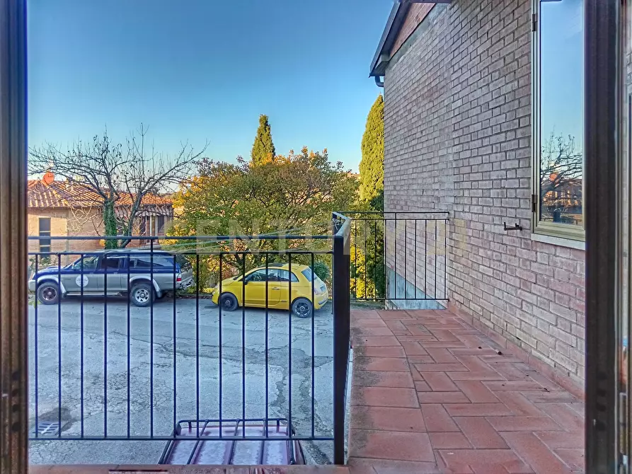 Immagine 14 di Pentalocale in vendita  in Via del Poggiolo 6 a Montalcino
