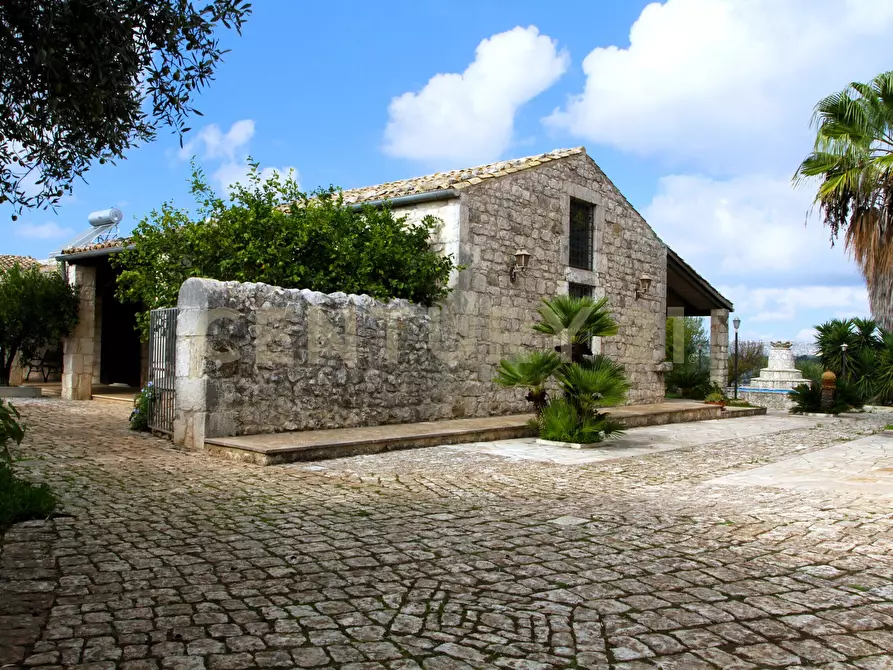 Immagine 28 di Villa in vendita  in Ctr. Pirato Cava Maria 37 a Modica