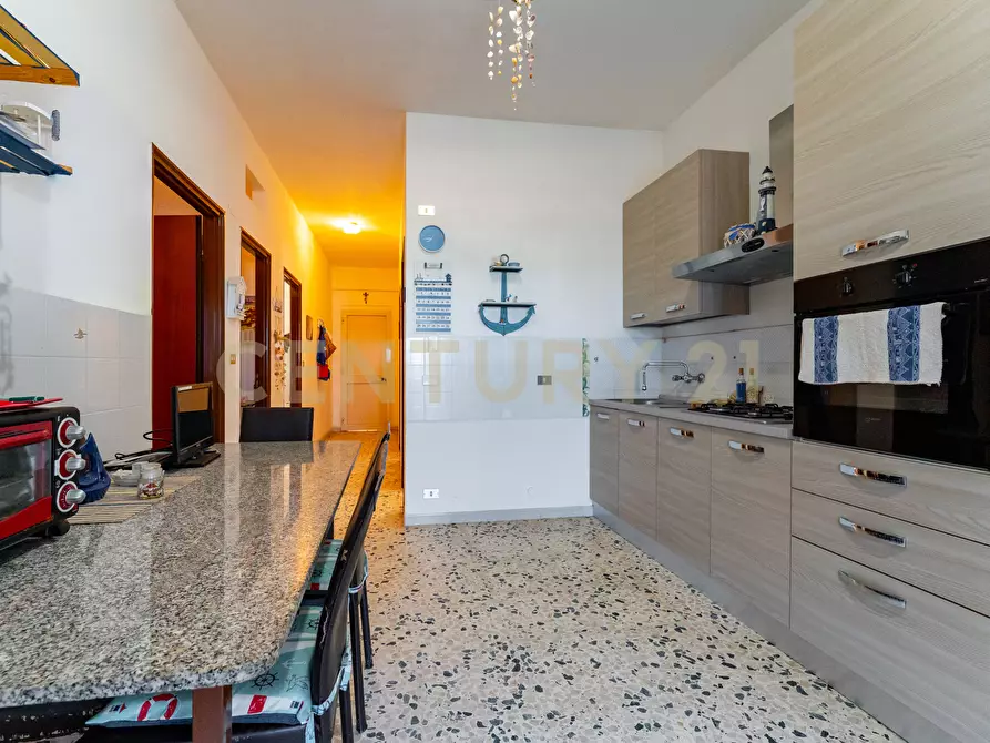 Immagine 27 di Trilocale in vendita  in Via Settebello 92 a Augusta