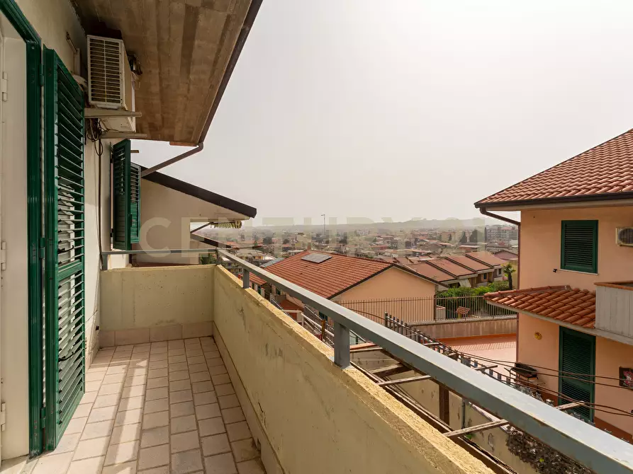 Immagine 42 di Villa in vendita  in Via Santa Rosa da Lima 17 a Catania