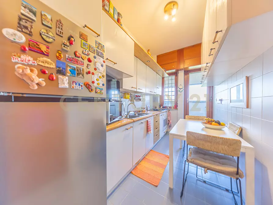 Immagine 17 di Trilocale in vendita  in Via Paolo Barison 14 a Roma