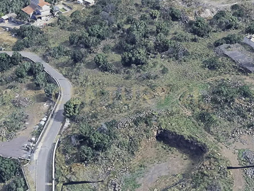 Immagine 2 di Terreno agricolo in vendita  in Via San Antonio 2 a Camporotondo Etneo
