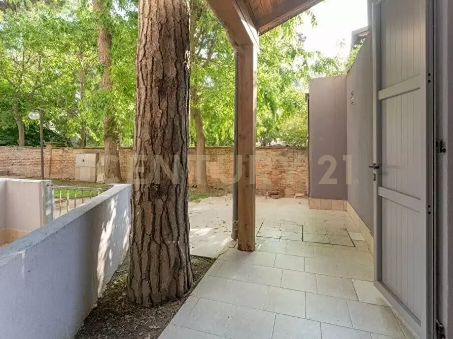 Immagine 11 di Bilocale in vendita  a Comacchio