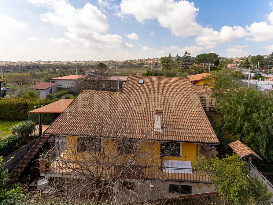 Immagine 61 di Casa bifamiliare in vendita  in Via Benedetto Croce 6 a Pedara