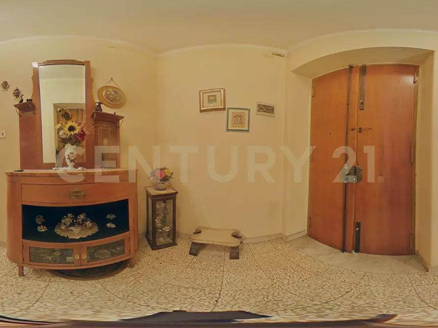 Immagine 40 di Quadrilocale in vendita  in Via Ammiraglio Toscano 5 a Catania