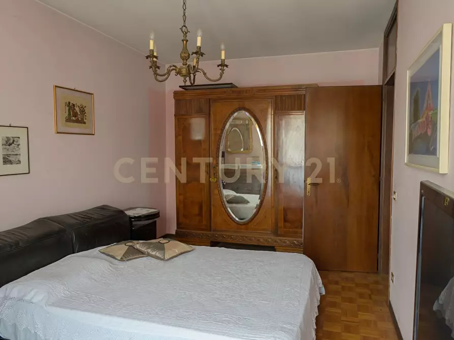 Immagine 19 di Pentalocale in vendita  in Corso Giacomo Matteotti 109 a Arzignano