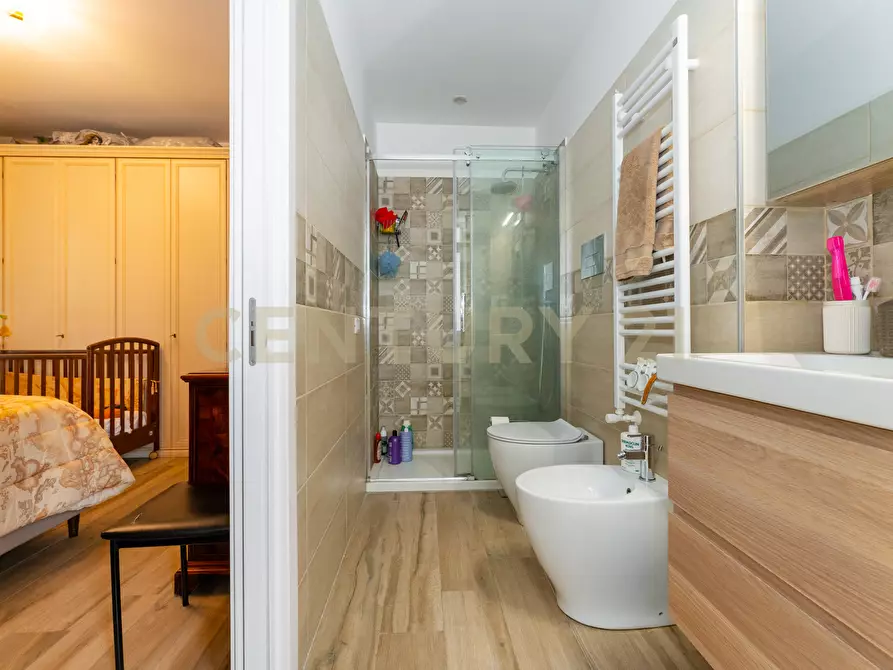 Immagine 37 di Quadrilocale in vendita  in Via Ludovico Ariosto 27 a Acireale