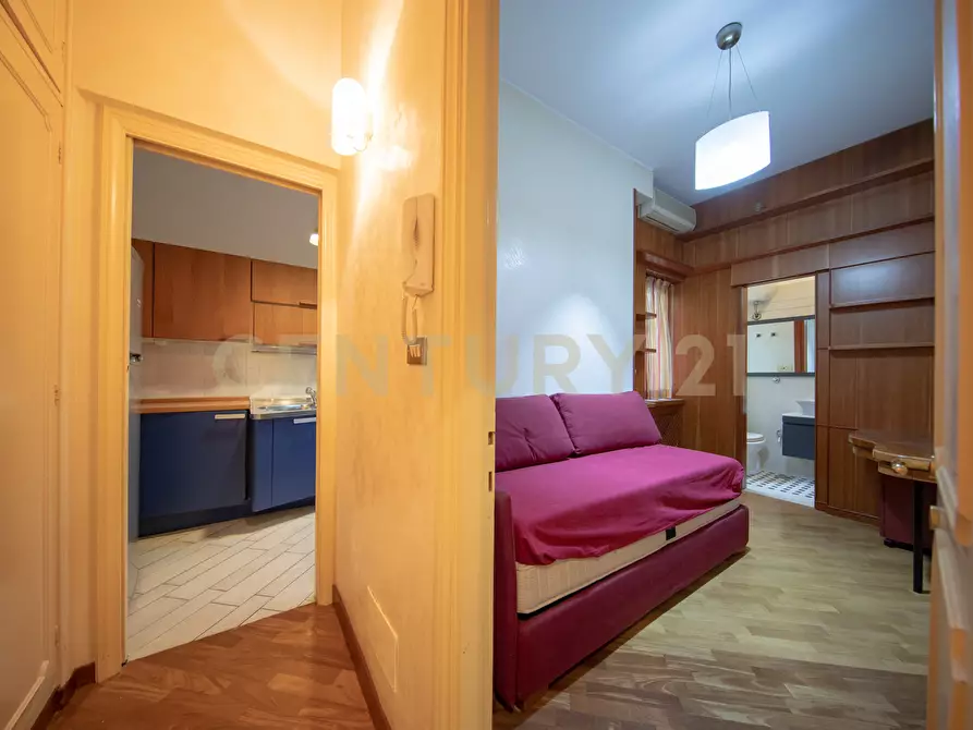 Immagine 15 di Trilocale in vendita  in Via Bevagna 56 a Roma