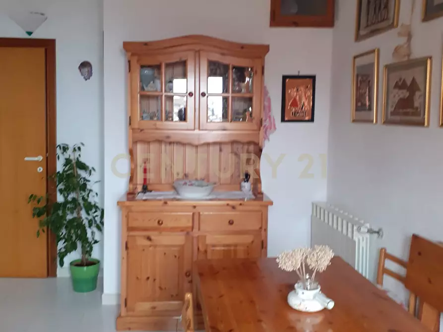 Immagine 2 di Trilocale in vendita  in Via delle Mura 9 a Isola Del Giglio