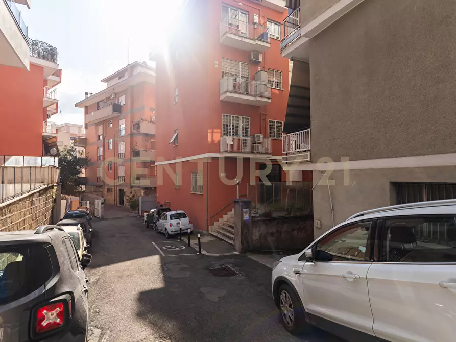 Immagine 25 di Bilocale in vendita  in Via Antonio Arcioni 6 a Roma