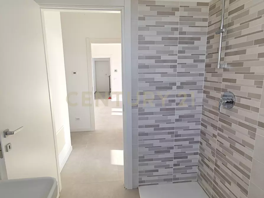 Immagine 12 di Trilocale in vendita  in Via Toffanelle Nuove a Verona