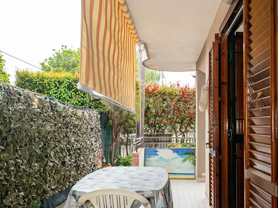 Immagine 6 di Porzione di casa in vendita  in Via Simone Neri 7 a Mascali