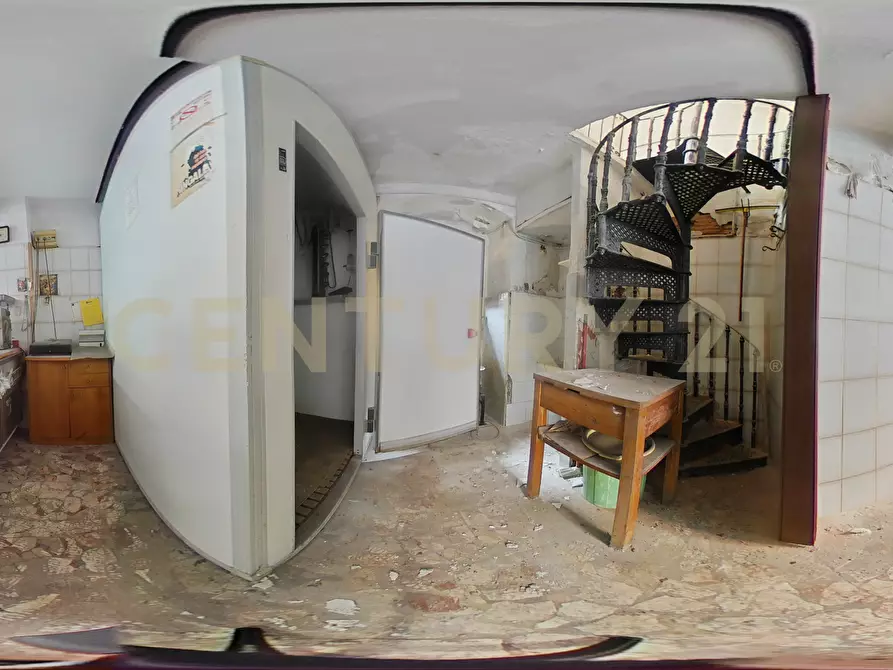 Immagine 31 di Bilocale in vendita  in Via Plebiscito 137 a Catania