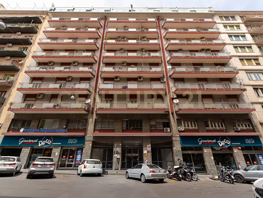 Immagine 43 di Quadrilocale in vendita  in Via Gabriele D'Annunzio 125 a Catania