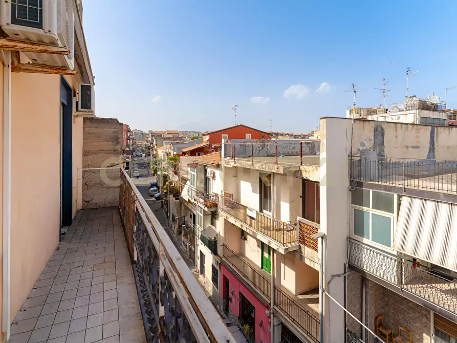 Immagine 25 di Trilocale in vendita  in Via dei Sanguinelli 11 a Catania