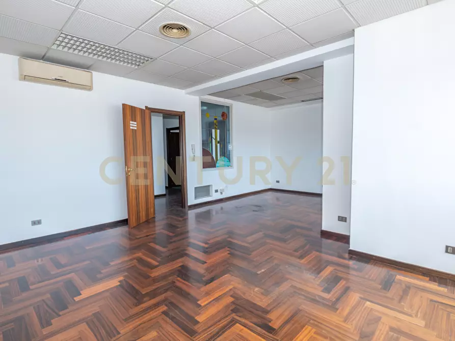 Immagine 30 di Appartamento in vendita  in Viale dei Platani a Ragusa