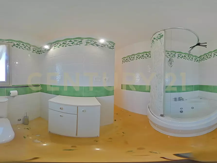 Immagine 70 di Attico in vendita  in Viale Mario Rapisardi 314 a Catania