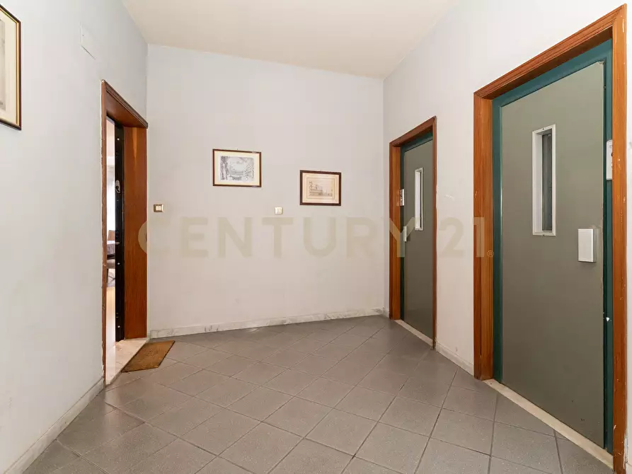 Immagine 6 di Quadrilocale in vendita  in Via Modena 20 a Catania