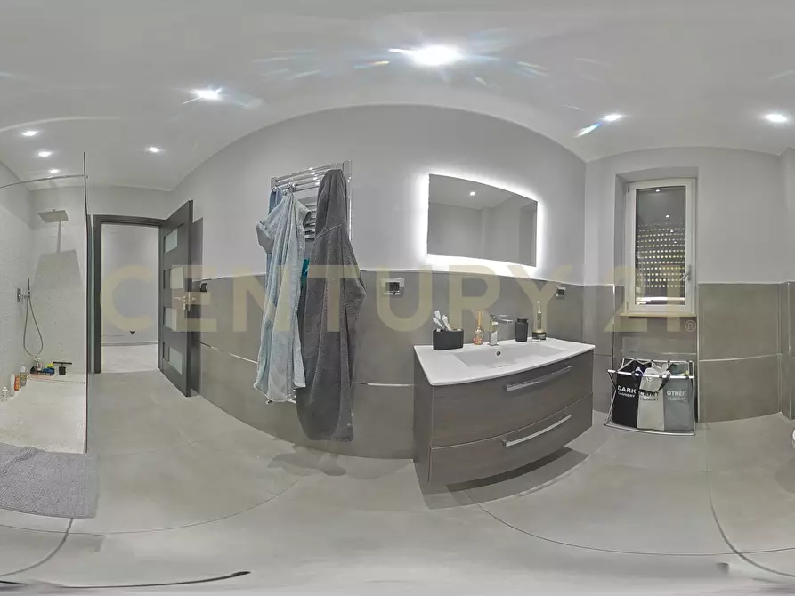 Immagine 46 di Trilocale in vendita  in Via Giuseppe Mazzaglia 7 a Catania