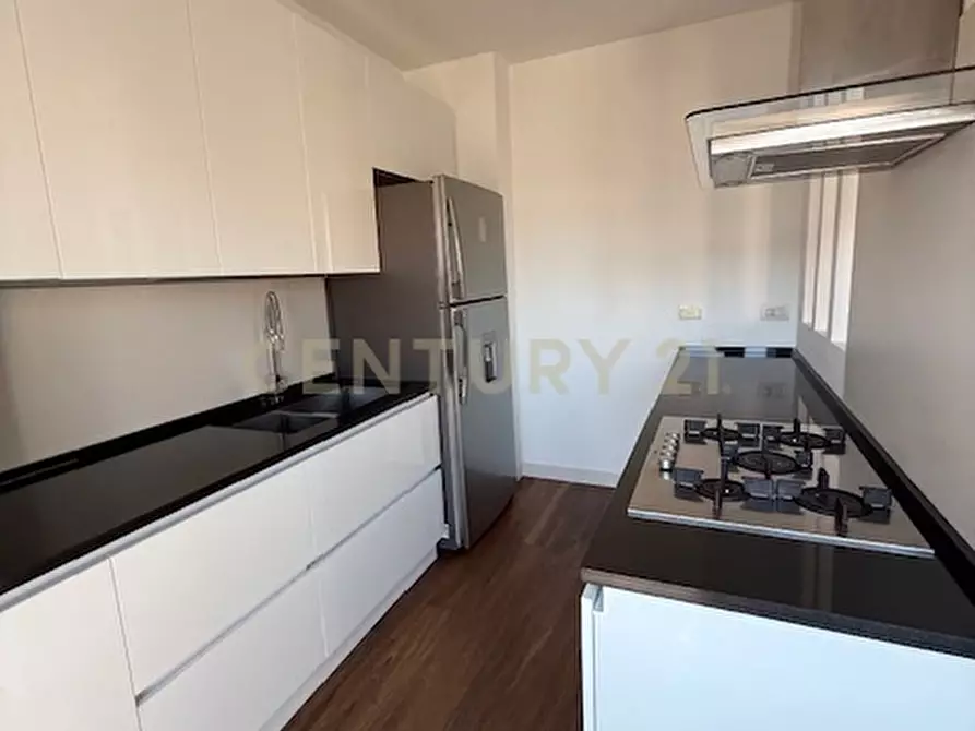 Immagine 15 di Trilocale in affitto  in Via Montecristo 10 a Roma