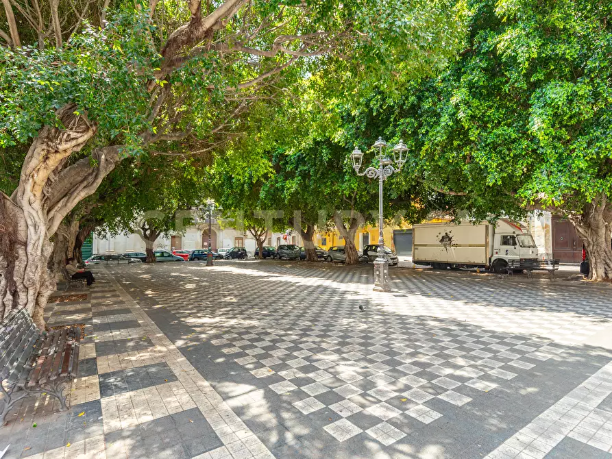 Immagine 30 di Casa indipendente in vendita  in vicolo croce 6 a Catania