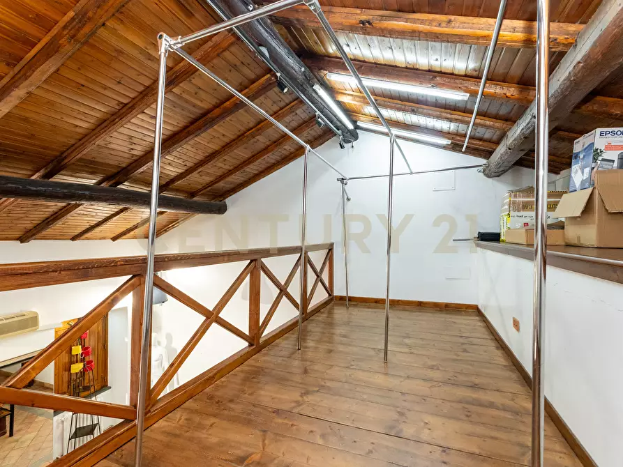 Immagine 29 di Casa indipendente in affitto  in Via Etnea 90 a Mascalucia