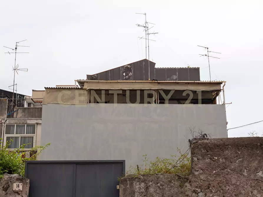 Immagine 43 di Casa indipendente in vendita  in Via Mirko 12 a Catania
