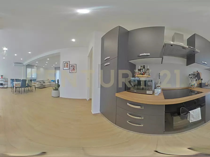 Immagine 70 di Villa in vendita  in Via Palermo 82 a Nicolosi