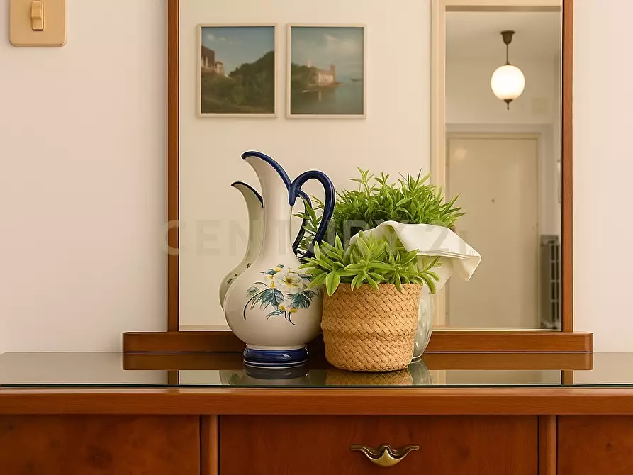 Immagine 17 di Trilocale in vendita  in Viale Dante Alighieri 1 a Radicofani