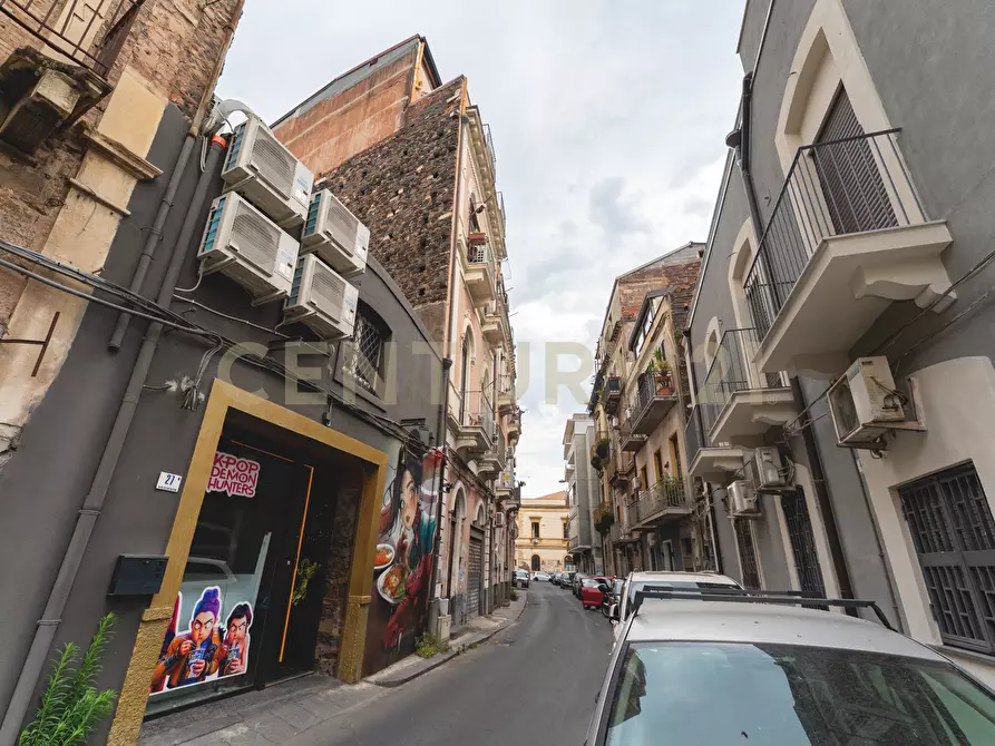 Immagine 4 di Trilocale in vendita  in Via del Vecchio Bastione 29 a Catania