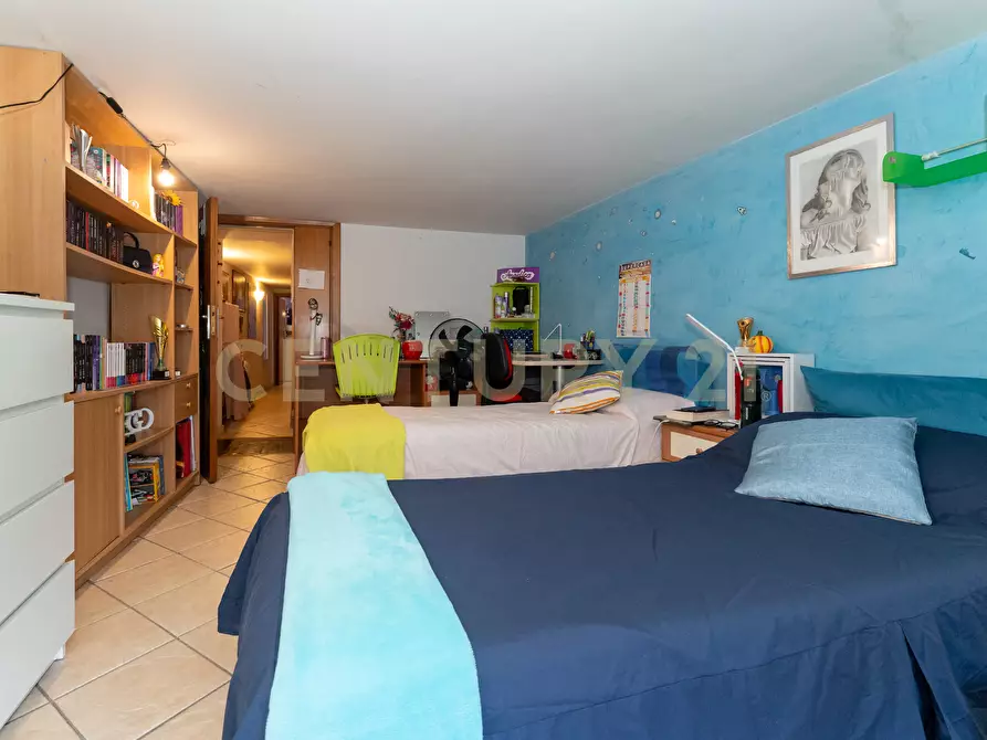 Immagine 28 di Trilocale in vendita  in Via del Vecchio Bastione 29 a Catania
