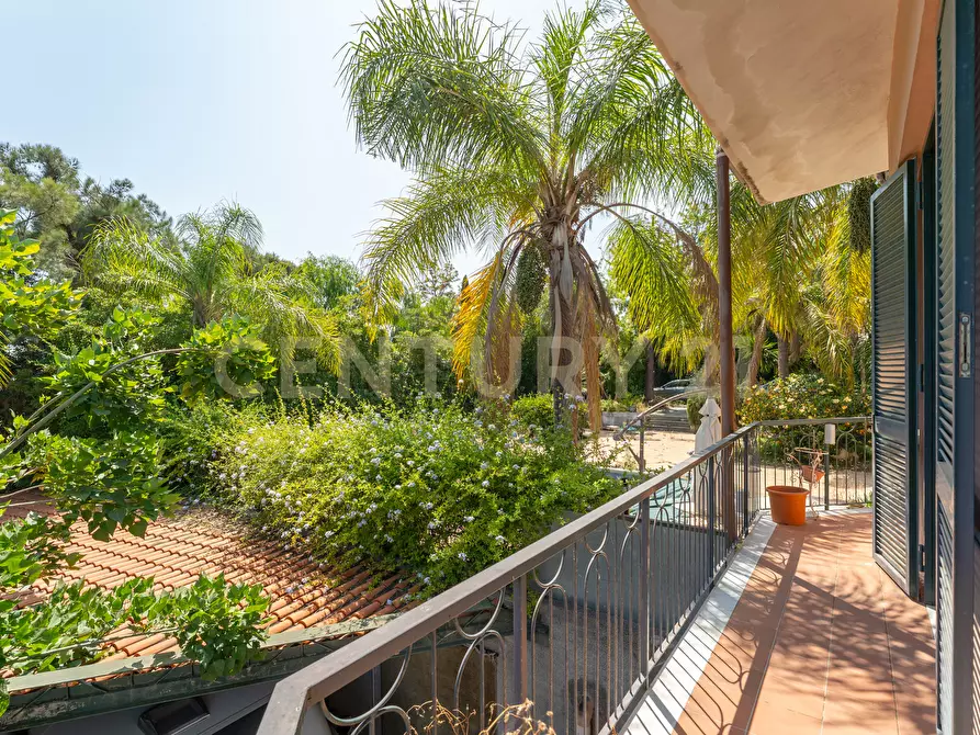 Immagine 22 di Villa in vendita  in Via Timparosa 39 a Aci Castello