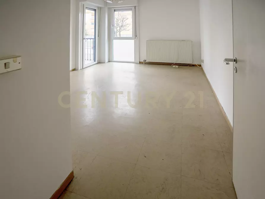 Immagine 45 di Pentalocale in vendita  in Via Umberto Maddalena 1 a Verona