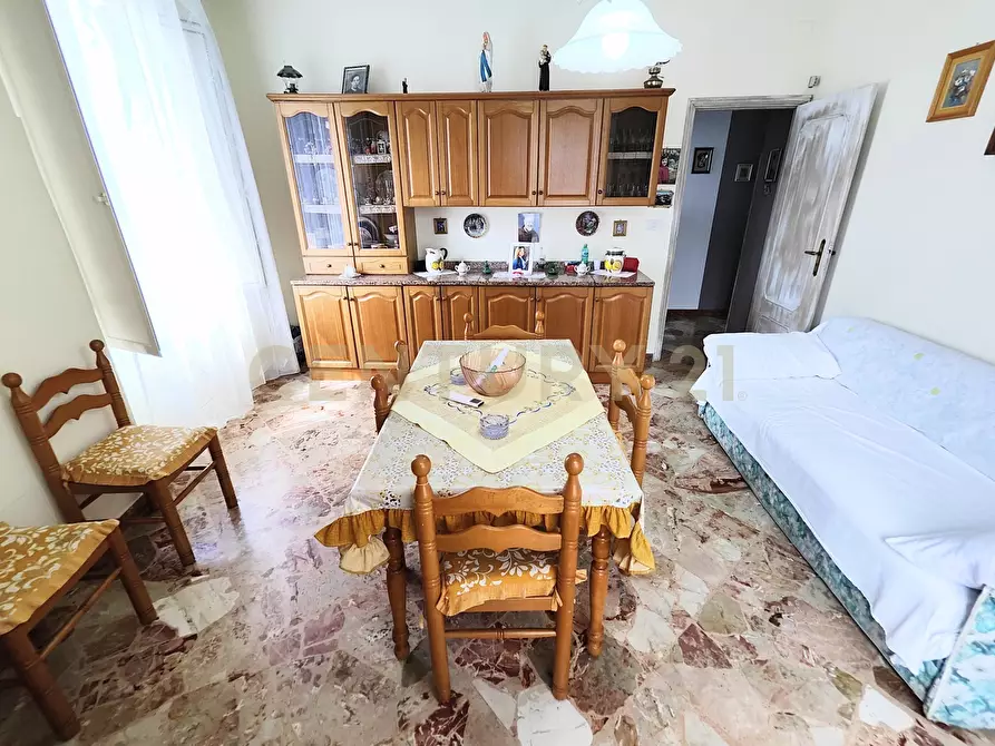 Immagine 14 di Trilocale in vendita  in Via Giuseppe Fazio 2 a Trabia