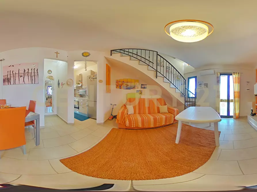 Immagine 12 di Casa indipendente in vendita  in VIALE ROSANNA a Noto