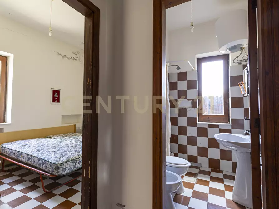 Immagine 24 di Villa in vendita  in Via Reale snc a Lipari