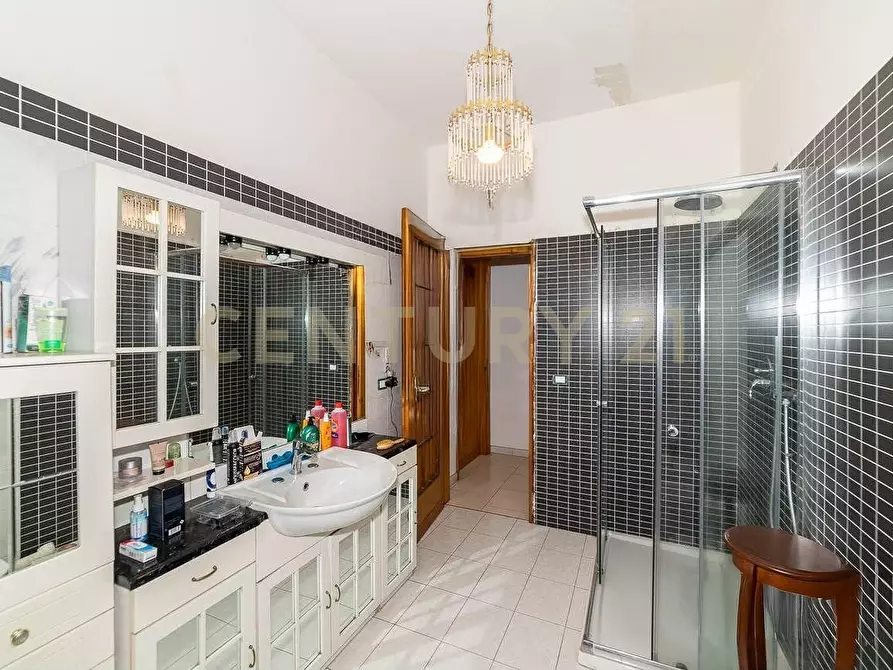 Immagine 23 di Casa indipendente in vendita  in via salaria 5 a San Giovanni La Punta