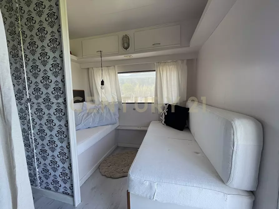 Immagine 14 di Terreno agricolo in vendita  in Strada Provinciale della Giannella a Orbetello