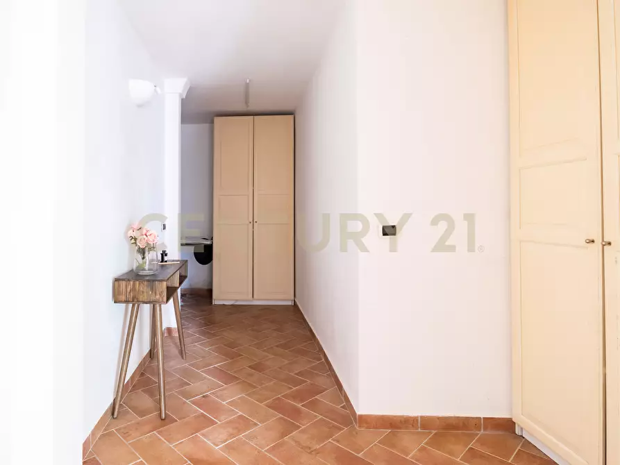 Immagine 47 di Villa in vendita  in Via Tuoro 11 a Capri