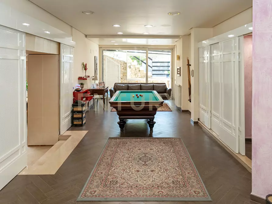 Immagine 31 di Villa in vendita  in Via G. Pezzana 11 a Aci Castello