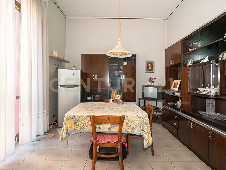 Immagine 15 di Pentalocale in vendita  in Via Santa Maria della Stella 20 a Catania