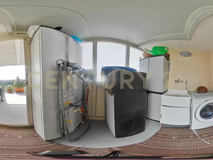 Immagine 62 di Pentalocale in vendita  in Via Acquedotto Greco 248 a Catania