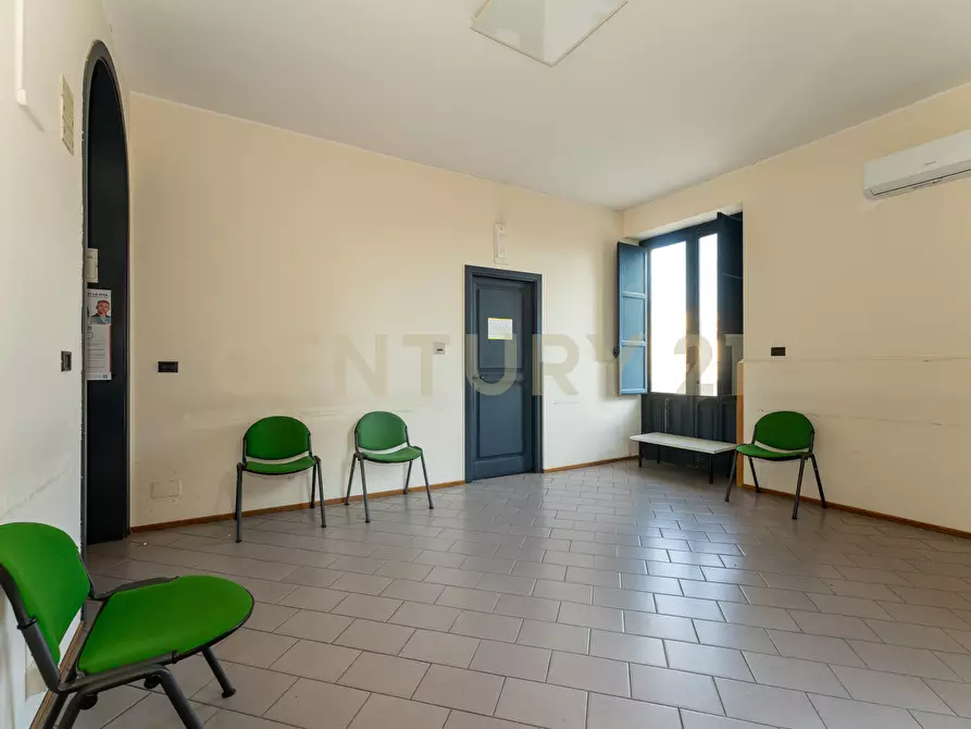 Immagine 46 di Ufficio in vendita  in Stradale Cravone 3 a Catania