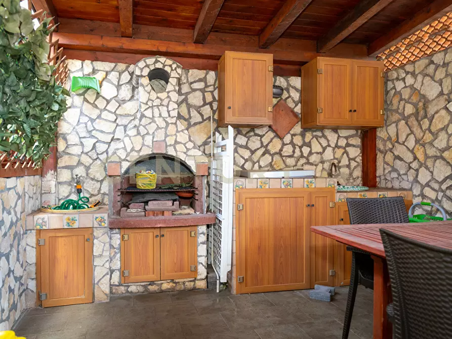 Immagine 30 di Bilocale in vendita  in Via Lungomare 2 a Sant'alessio Siculo