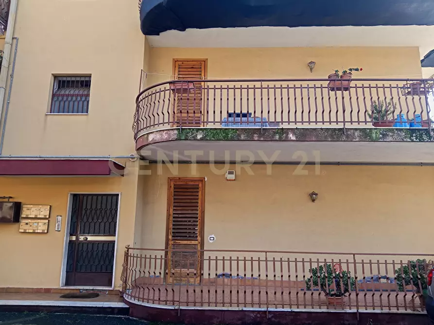 Immagine 9 di Bilocale in vendita  in Via Spirito Santo 51 a Aci Sant'antonio